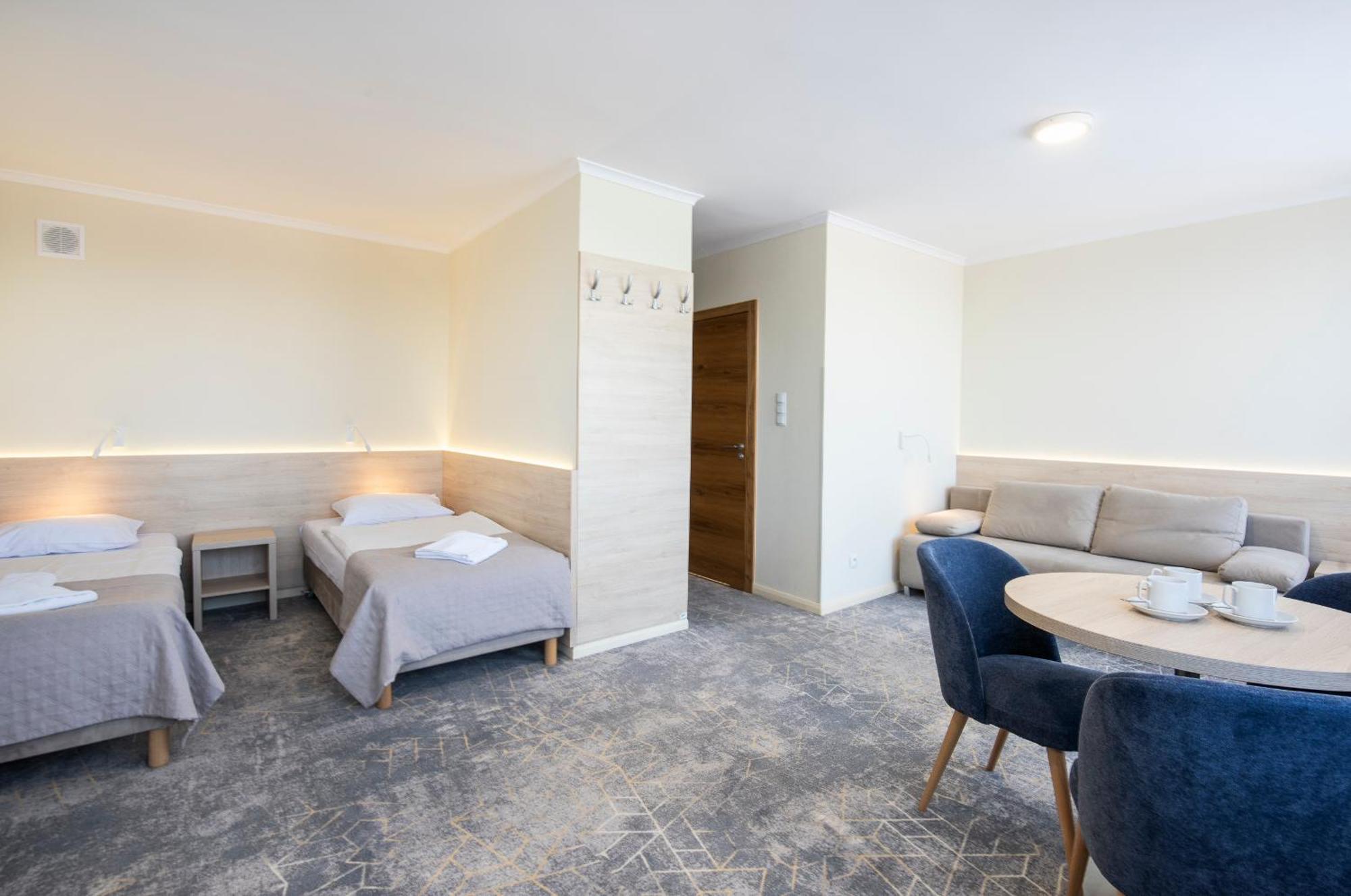 Interferie Cechsztyn Hotell Ustronie Morskie Rom bilde